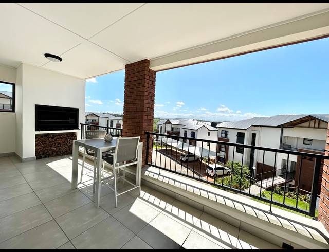 2 BEDROOM APARTMENT TO LET IN BALLITO CENTRAL